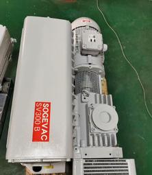 萊寶SV100B真空泵出售，功能包好，抽速100個立方每小時，成色新，需要的聯系 歷史價格詳細信息