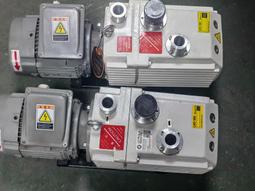 萊寶D16C真空泵 新到一臺萊寶d16c真空泵，剛做完保養，成色九成新，一點噪音沒有，真空度低，，性能極佳，只此一臺， 歷史價格詳細信息