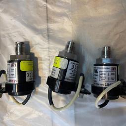 EA157 日本平成15年2003年《 プロ野球-優勝紀念 》紀念套幣 共2盒 歷史價格詳細信息