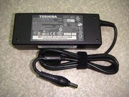 Toshiba變壓器-19V,3.95A 75W,AW2,AX/550LS,650LS AX/840LS,940LS,TX/850LS 860LS,950L,A110,U400 歷史價格詳細信息