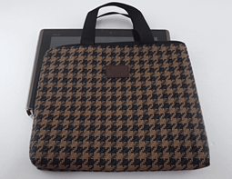 夏雨小舖~GOODS 時尚輕巧 防潑水尼龍 熊熊雙肩後背包包 翻蓋束口後背包 歷史價格詳細信息