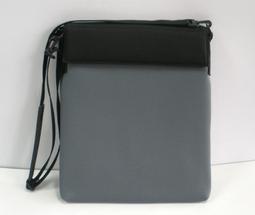 (500元 特價嚴選) LE-9818 側背包.書包.電腦肩背包~潛水衣布.防震.抗摔.可水洗 ~台灣精品製造~ 歷史價格詳細信息