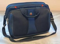 SWISSGEAR SWISS GEAR 瑞士軍刀 全新單肩商務電腦公事包/14.1吋筆電電腦包 歷史價格詳細信息