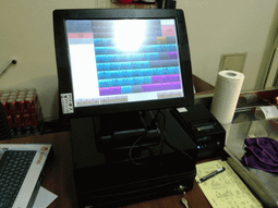 (免費到府安裝)POS達人全新牛肉麵店快速結帳觸控pos機+出單機+收銀錢箱=22800元/收銀機/餐飲/OA/RO 歷史價格詳細信息