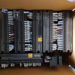 (J22)男裝 SENGA SPORT b. 深藍純棉時尚造型百搭牛仔長褲~(F)~1200元~免郵 歷史價格詳細信息