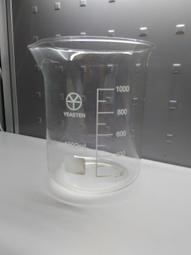 【YEASTER易思達】兔飼料 1kg 1.3kg 1.5kg 2.5kg 鋼琴兔 精選兔 化毛兔 兔子 小動物－執行長 歷史價格詳細信息