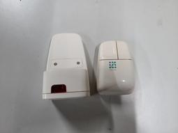 早期集線座(3)~陶瓷製~菊花頭~一字形螺絲釘~懷舊.擺飾 歷史價格詳細信息