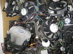 P4/NS電腦手機頭戴式耳機 帶麥電競遊戲降噪聽聲辨位有線耳機 歷史價格詳細信息