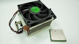 AMD AM2 940 雙核心 CPU Athlon X2 7750 Black  2.7G / 3M 歷史價格詳細信息