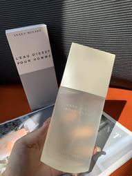 Issey miyake homme plisse -black 歷史價格詳細信息