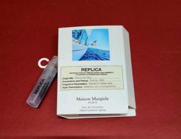 MAISON MARGIELA全新真品義大利製鐵灰色素面/藍色條紋雙面兩用純羊毛薄風衣/外套/大衣(適L號)--2.1折出清(不議價商品) 歷史價格詳細信息