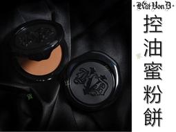 KVD Beauty 控蜜粉餅 絲柔 清爽 飾底 裸妝 粉凝霜 粉底霜 粉底 潤色隔離霜 遮痘印 粉凝霜 固妝 啞光 歷史價格詳細信息