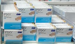 Two-Way Dark Red Magnetic Jerusalem Cross Necklace with Gemstones 歷史價格詳細信息