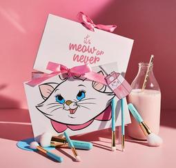 ????愛佳美妝????SPECTRUM COLLECTIONS Mean Girls Candy Cane 4件化妝刷具套組 歷史價格詳細信息