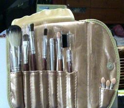 8月特惠 綺芯--采微7件化裝套組----118 價格比較,價格查詢,歷史價格詳細信息