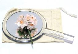 《銀玥書坊》C．手繪秋香綠葉橘紅果子-小清酒杯．陶磁器．天下一筑後窯．日本陶器裏印（窯印）【二手懷舊古早收藏】 歷史價格詳細信息