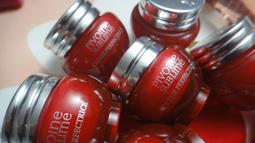 ((300元立即購))☆就是愛美妝☆ Bio-essence 碧歐斯 膠原燕窩1000精華30G(市價$890)2023 歷史價格詳細信息