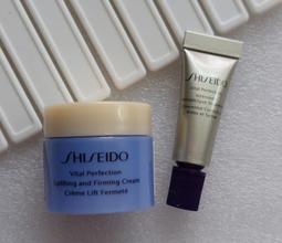 《省大大》韓國【AHC】 超微導B5能量修護賦活露/醫美小藍瓶+ 超能玻尿酸保濕肌亮精華+超能玻尿酸保濕肌亮機能水*2 歷史價格詳細信息