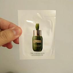 【LA MER海洋拉娜】全能組-超能露30ml+煥顏精萃5ml+經典乳霜7ml+濃萃眼霜5ml+化妝包 (正統公司貨) 歷史價格詳細信息