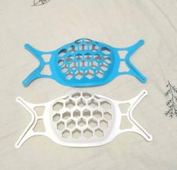 3D立體 矽膠口罩支架 防悶神器 防悶內墊 內托支撐架 不貼嘴 舒適透氣 重複使用 黑金版 10入組 歷史價格詳細信息