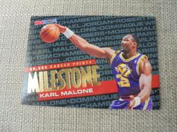 NBA 1995 Hoops ~    Vlade Divac~ Gold Mine 球員卡 歷史價格詳細信息