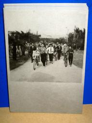 【生活誠品】LED 夾燈 雙臂檯燈 銀白色 福利品 近全新 外盒破損不介意在下單 歷史價格詳細信息