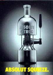 C酒類藝術酷卡明信片酒卡 軒尼詩HennessyPUREWHITE（一套3款）小狗牛奶瓶【第一張手指挖空特殊設計】 歷史價格詳細信息