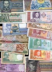 品相全新漂亮 2002年7月1日發行之&quot;香港特別行政區政府&quot; 10元精選趣味鈔 G333333V--(台北可面交) 歷史價格詳細信息