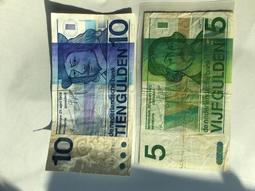 1968、79、84年不同年份、簽名瑞典10克朗（3張合拍） 歷史價格詳細信息