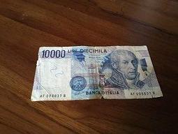 義大利舊鈔5000元兩枚簽名不同（2張不同合拍） 歷史價格詳細信息