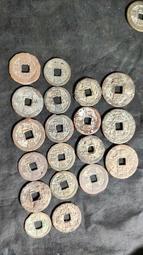 乾隆寶福局 雙點方頭通5枚，公博評級85分極美品。13980 歷史價格詳細信息