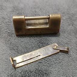 4個老銅環，包老到代，4個一起，尺寸看手，就不量了，用得上的17722 歷史價格詳細信息