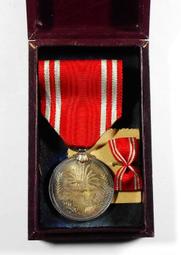 盒裝 赤裸裸 邁克李 藍光碟電影BD25高清1080P【電影心播客】 歷史價格詳細信息