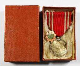 盒裝 赤裸裸 邁克李 藍光碟電影BD25高清1080P【電影心播客】 歷史價格詳細信息