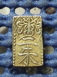 AX755 日本 明治 二分判金 壹枚 約3g 如圖-保真 歷史價格詳細信息