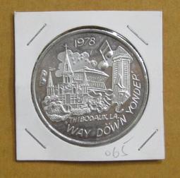 遠方有哀傷，此地有我（首刷限量附贈作者繪製精美暖心陪伴卡2張）︰從性侵受[二手書_良好]1503 TAAZE讀冊生活 歷史價格詳細信息