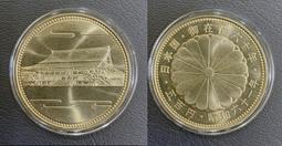 1986年日本昭和61年裕仁天皇在位60年纪念銀幣壹萬丹。詳如上图新品，值得欣賞到收藏。 歷史價格詳細信息