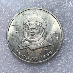 『名品站』布魯提 休閒外套 英倫風型男連帽外套 原單大牌 專櫃精品 高質感緞面提花3M新雪麗棉服夾克411AT287 歷史價格詳細信息