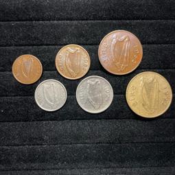 Ireland Celtic Cross Green Ceramic Mint Condition 4 Inches Tall Free Shipping 歷史價格詳細信息