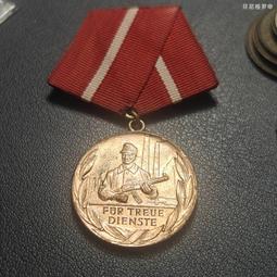 東德 民主德國工人階級戰斗隊金級射擊技能證章11066 歷史價格詳細信息