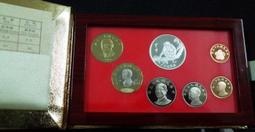 精鑄92.5%銀瓦萊塔戰船1盎司銀幣J-224，925含銀量4370 歷史價格詳細信息