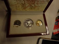 AP576 台灣102年 2013年 蛇年紀念生肖套幣 附說明書~無收據 盒有汙 歷史價格詳細信息