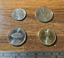 超值品～動物主題鈔12張合拍（幾近全新） 歷史價格詳細信息