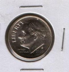 美國2005年版1角面額"移位變體幣",品相漂亮帶光,移位面積明顯,保證真品,具收藏價值--(台北可面交) 歷史價格詳細信息