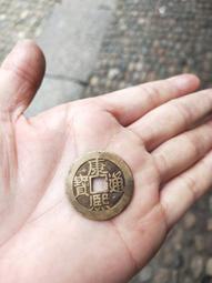 康熙通寶滿漢東28大樣1.4*5.2超厚重，公博評級82分極18385 歷史價格詳細信息
