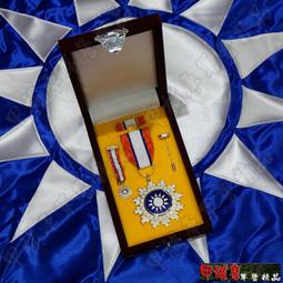 《乙補庫》中華民國一二〇迫砲紀念原裝正廠ZIPPO雷射雕刻黑色烤漆打火機/120迫砲/消光黑 歷史價格詳細信息