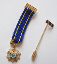 勳章4-- 小金字-- 勳五等雙光旭日章 歷史價格詳細信息