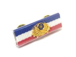 *光輝旅*陸軍榮譽徽(含架子)*陸軍榮譽徽勛表*陸軍榮譽徽勳表*榮譽徽*勳標*勛表*功標*獎章*Cosplay 歷史價格詳細信息