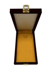 可欣台灣精品：特製青天白日勳章黑色棒球帽（帽徽為金銀色金屬線繡製/單一尺寸可調式/便帽/遮陽帽/慈湖精品帽） 歷史價格詳細信息