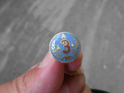 早期---陸軍---徽章------1.7x2.1公分 歷史價格詳細信息